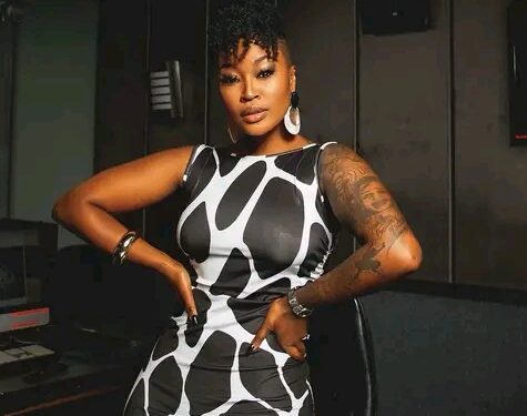 Lamiez offers to cover tombstone costs for hijacking victim’s son