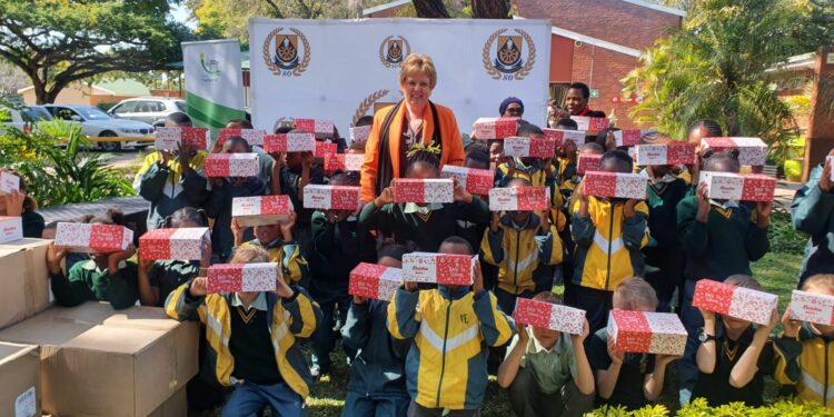 Tshwane Health Department and Spar Donate 10,000 School Shoes on Mandela Day