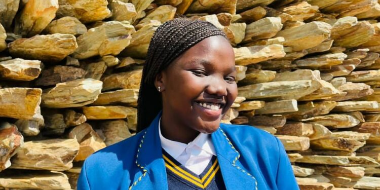 Thando Nhlapo’s Journey: Overcoming Challenges in School