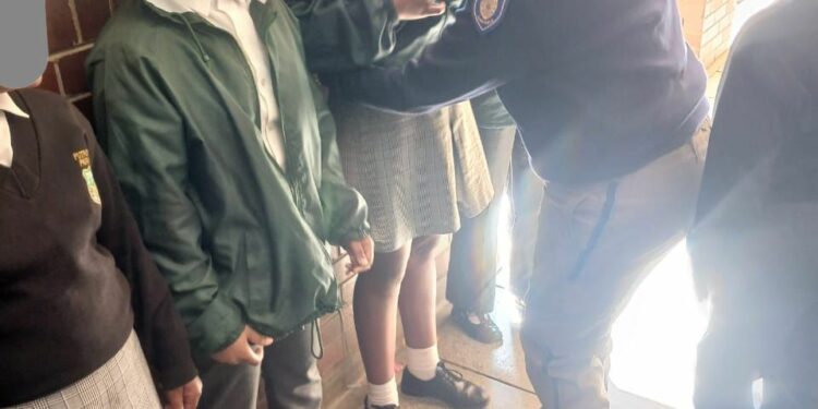 EMPD & SCPU Conduct School Search, Confiscate Dangerous Items