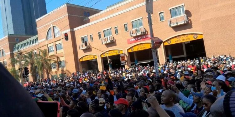 SAMWU seeks answers from Tshwane House