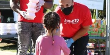 Kolisi foundation joins hands with Add Hope to end starvation