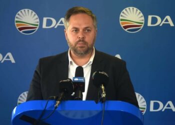 Non-functional machines and long queues to end at Home affairs