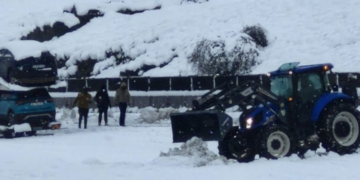 AUTHORITIES CLEARS MORE THAN 1800 VEHICLES TRAPPED BY HEAVY SNOWFALL ON N3